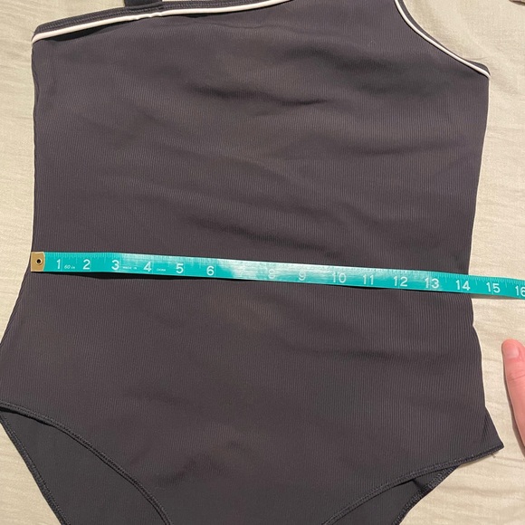 ✨HOST PICK✨ Ivy Park Asymmetrical Logo Bodysuit-black - Picture 11 of 12